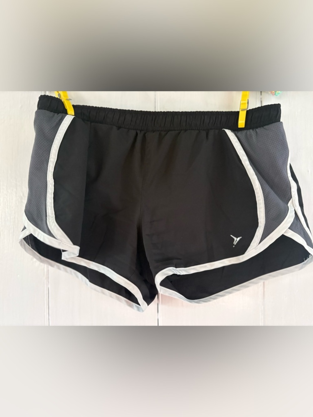 Active by Old Navy Black Athletic Shorts